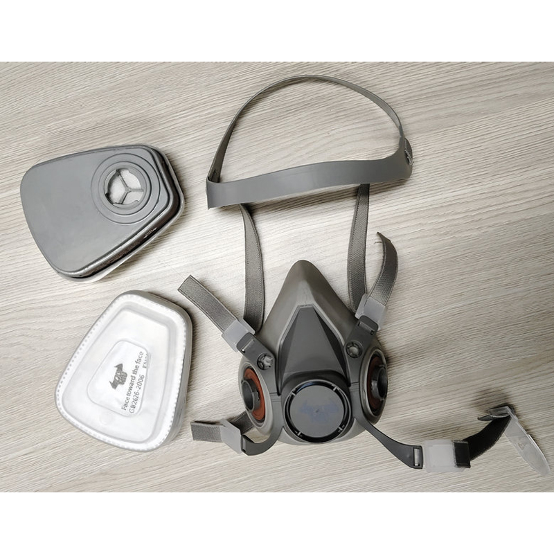 DM116 puolikasvoinen kaasu- ja pölynaamari DM116 puolikasvoinen kaasu- ja pölynaamari