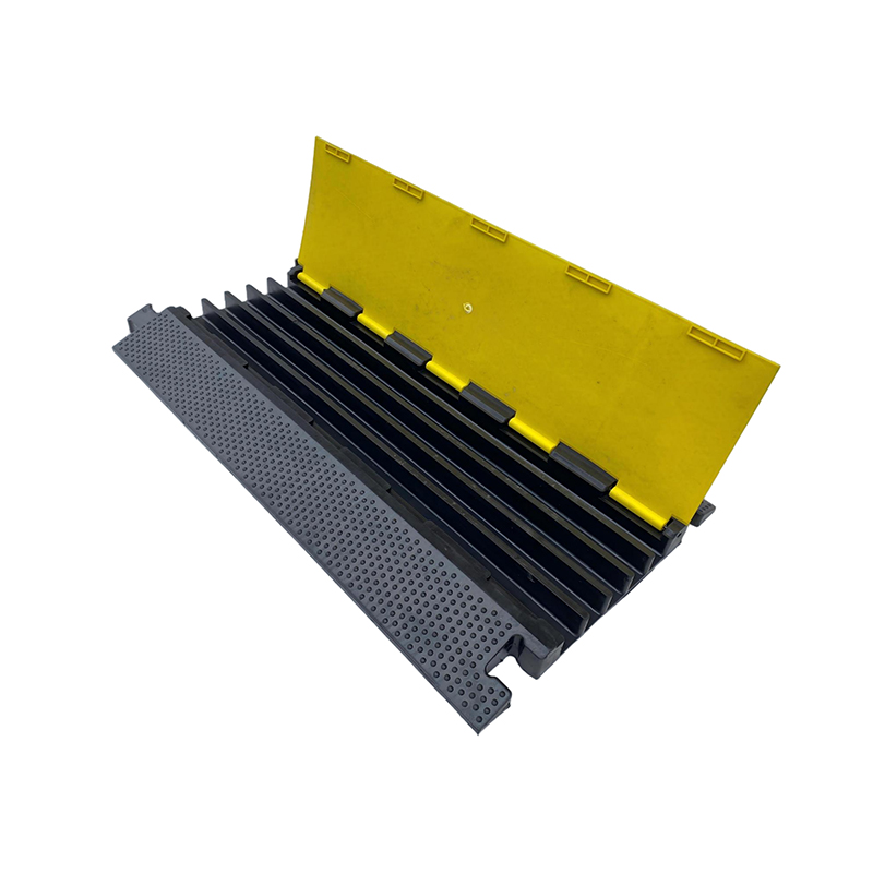 SH018-5S Heavy Duty Modulaarinen lukittuva kumi- ja muovikaapelisuoja